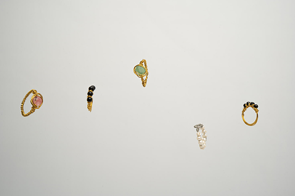 伤华发这首诗怎么解读