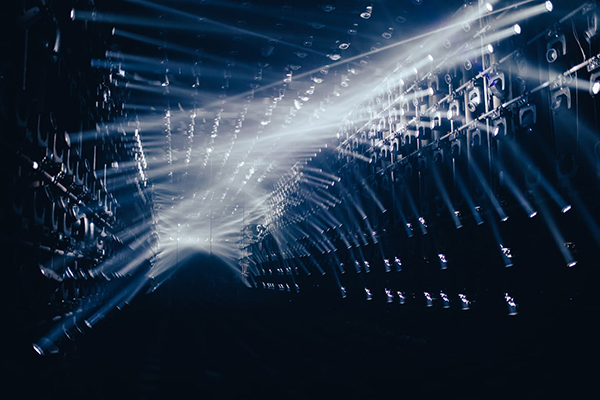 浪淘沙借问江潮与海水拼音